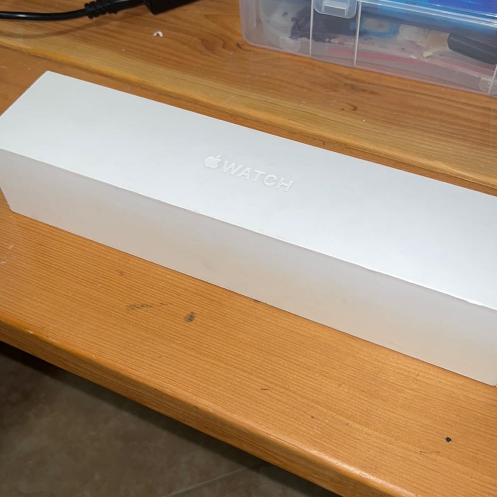APPLE WATCH box